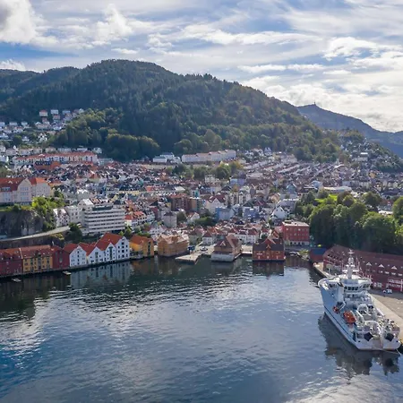 Appartement New Sandviken With Stunning View