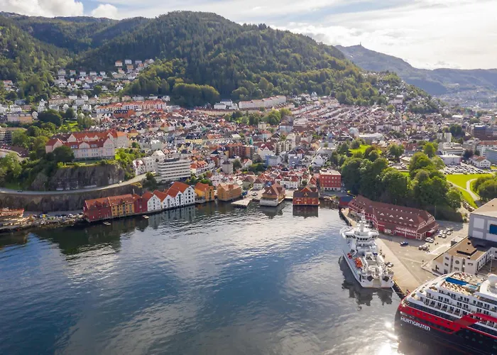 New Sandviken With Stunning View * برغن